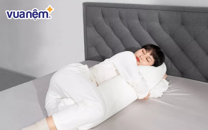 Gối ôm mang đến cảm giác an toàn cho người sử dụng