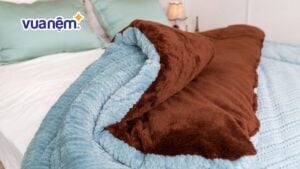 Chăn lông cừu là gì? Đặc điểm của chăn lông cừu?