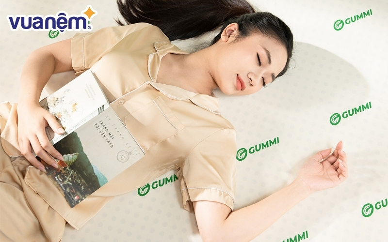 Một số tư thế ngủ tối ưu có thể thay thế từ thế ngủ nằm sấp đó chính là ngủ ngửa hoặc ngủ nghiêng