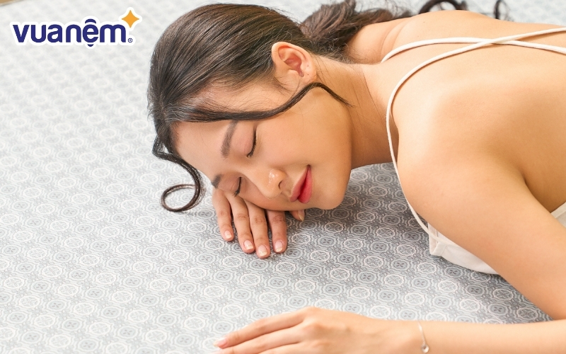 Nếu bạn cảm thấy tư thế ngủ sấp này khiến bạn có giấc ngủ ngon thì điều đó quá tốt