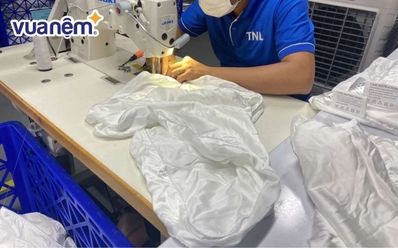 Quy trình sản xuất bộ drap giường Hàn Quốc tuân theo quy trình nghiêm ngặt