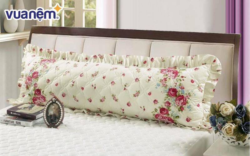 Gối đôi dạng dài dùng cho 2 người nằm