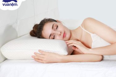 huong dan chon goi phu hop voi tu the ngu 1