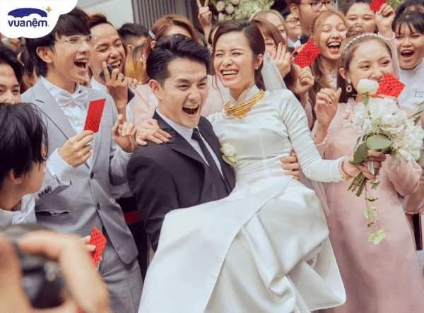 Lễ ăn hỏi là gì? Ý nghĩa, thủ tục và trình tự tổ chức?