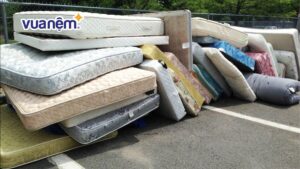 Lúc nào thanh lý nệm cũ? Tác hại không tưởng của việc nằm nệm cũ