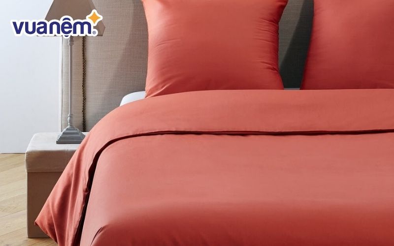 Drap giường lụa satin cam sữa trơn đơn giản