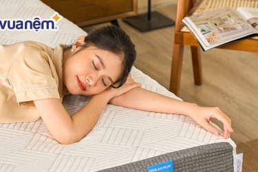 Hướng dẫn cách chọn nệm cho người nằm ngủ nghiêng