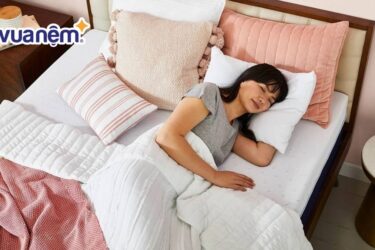 nệm nằm mát lưng