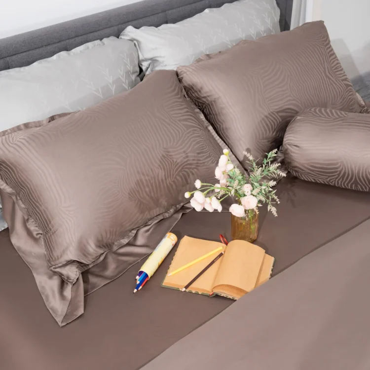 Bộ chăn ga Lụa tencel cao cấp Amando Lagom 5 chi tiết màu nâu