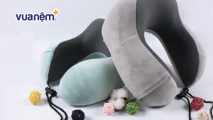 Cách giặt gối chữ U, gối cổ sạch, nhanh chóng, đơn giản