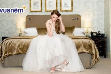 Giải đáp thắc mắc: Giường cưới có nên nằm trước không?