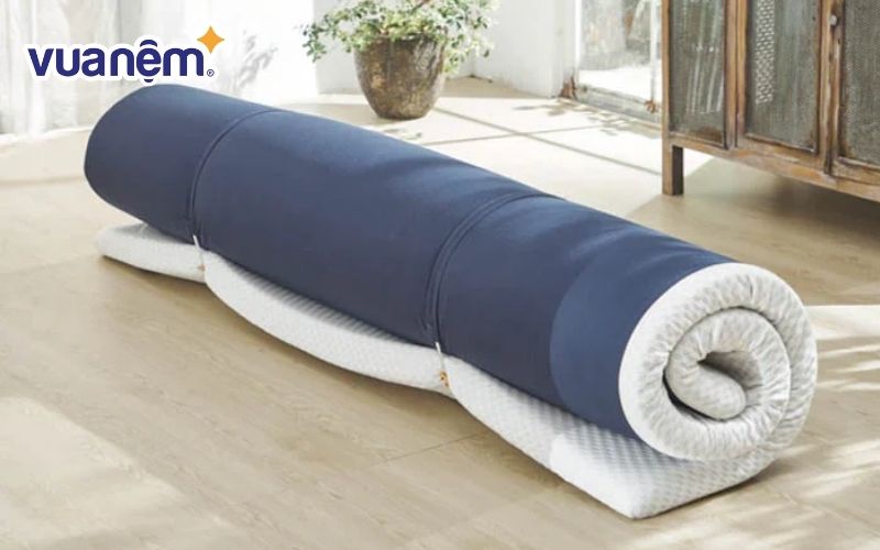 Nệm foam ép cuộn cũng là một sự lựa chọn không tồi mà bạn nên cân nhắc