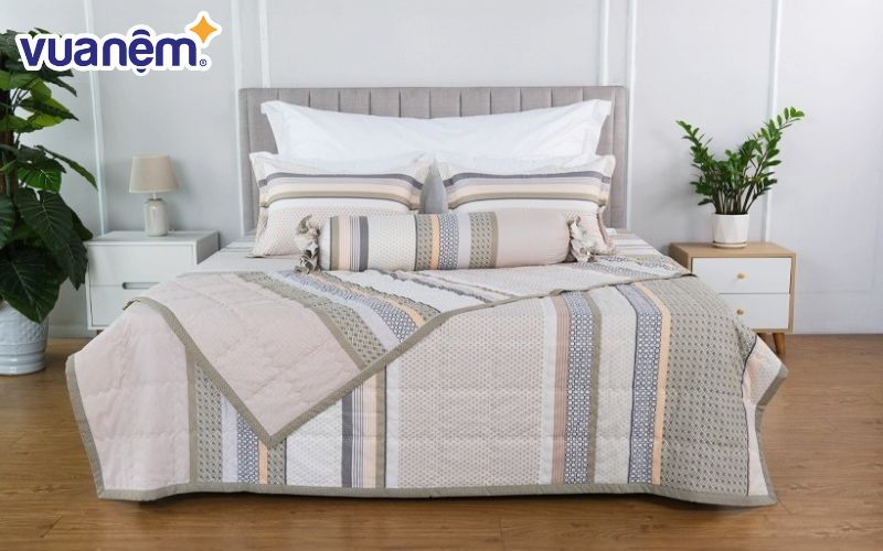Vải tencel được Forever dùng để làm chăn ga gối có nguồn gốc hoàn toàn từ thiên nhiên