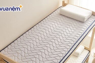 nệm giường tầng ký túc xá