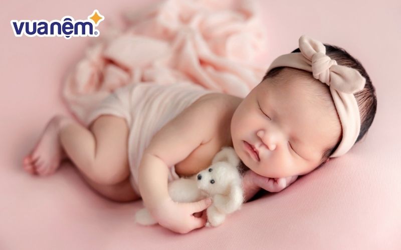 Có rất nhiều cái tên có từ Yến hay để đặt cho bé gái