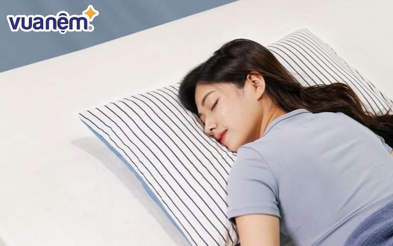 Tìm hiểu gối tiếng Anh là gì?
