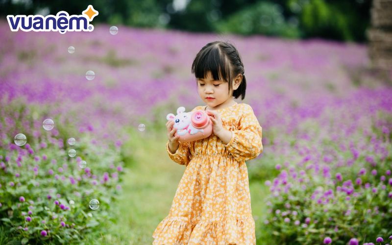 Sau ý nghĩa tên Anh Thư thì tính cách Anh Thư cũng rất được yêu thích