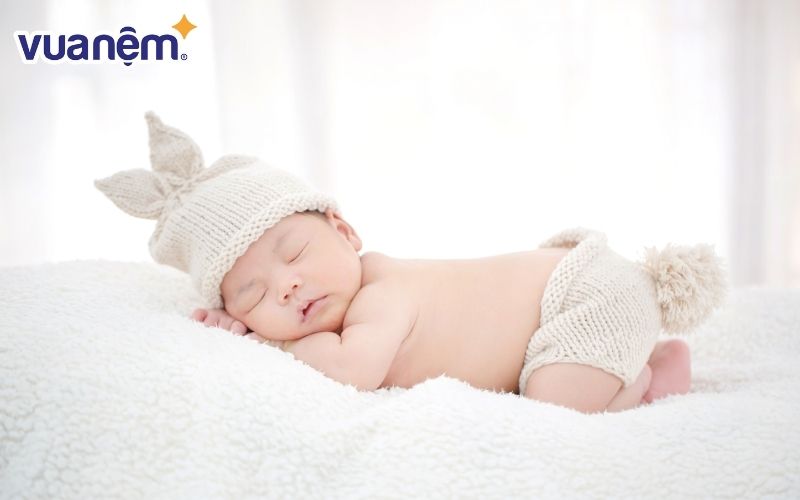 Cha mẹ có thể tham khảo các sản phẩm nệm, chăn ga gối cho trẻ em tại Vua Nệm
