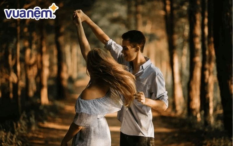 Ý nghĩa tên Xuân Mai cho thấy cô rất lãng mạn và hết mình vì tình yêu