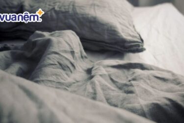 Phân biệt chăn hè và chăn bốn mùa