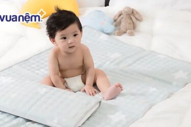 nệm nước cho trẻ sơ sinh