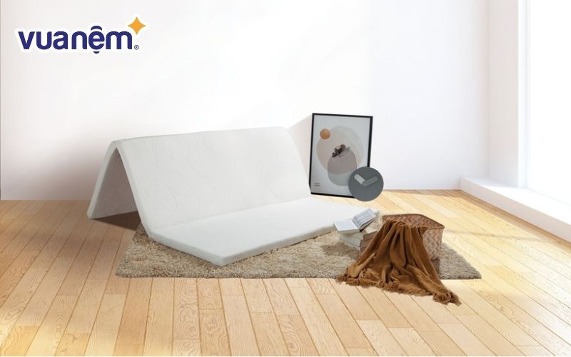 Nệm cao su gấp FoldAway Liên Á được làm từ 100% cao su thiên nhiên