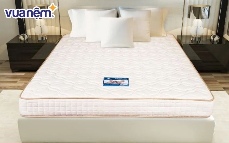Nệm lò xo Ưu Việt cung cấp đa dạng mức giá khác nhau dành cho khách hàng có thu nhập thấp đến cao