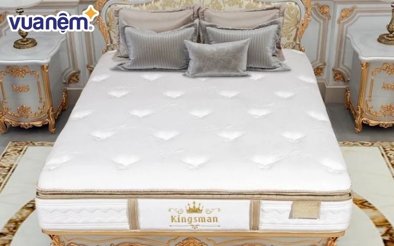 Nệm lò xo King Koil sở hữu thiết kế đơn giản nhưng cũng vô cùng sang trọng