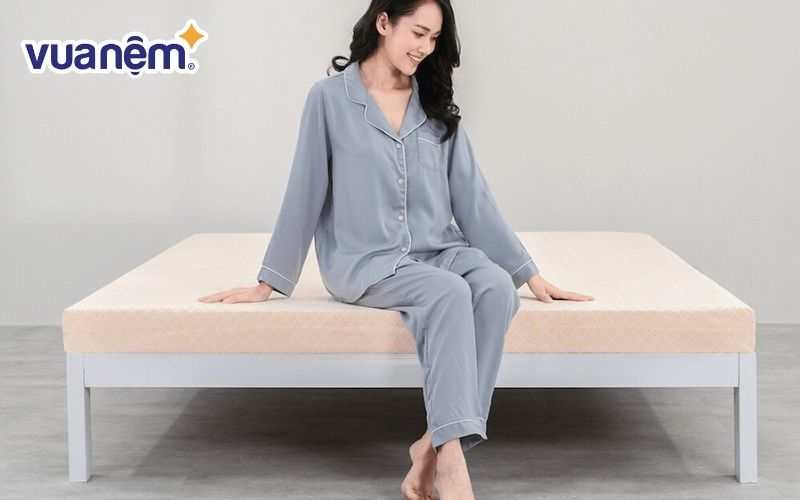 Nệm cao su Kim Cương Happy Gold có chất lượng vượt trội và dịch vụ bảo hành tốt