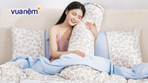 Chăn bốn mùa là gì? Top chăn bốn mùa đẹp đáng mua nhất hiện nay