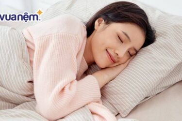Mẹo ngủ ngon cho người mắc chứng vẹo cột sống