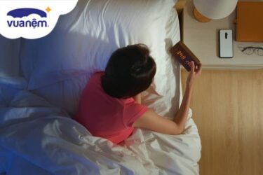 thức dậy lúc 3h sáng