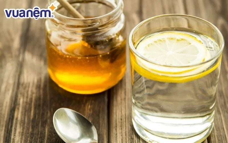 Chữa ngủ ngáy bằng hỗn hợp mật ong