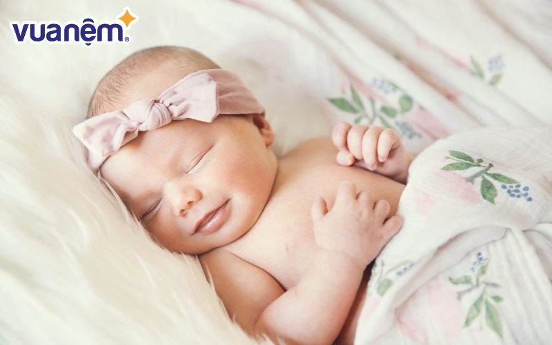 Tên con gái họ Trịnh bắt đầu với chữ U