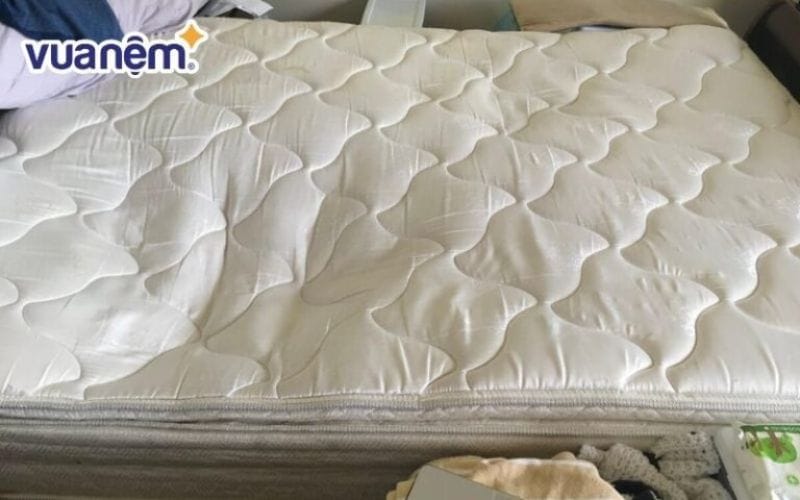 Bạn nên ưu tiên những đơn vị thu mua nệm có uy tín