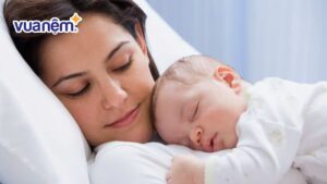 Ngày tốt sinh con tháng 7 năm 2025 hợp tuổi bố mẹ nhất