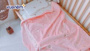 Top 10 chăn lông tuyết mềm mịn, giữ ấm tuyệt vời cho bé yêu