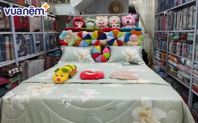 Mua chăn ga gối nệm giá tốt tại cửa hàng Trúc Phương