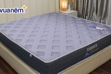 nệm lò xo của nhật
