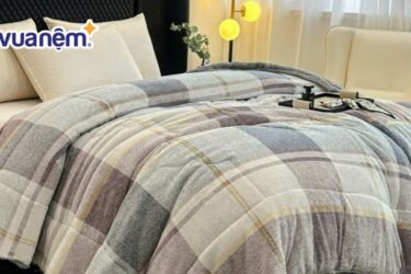 chăn 2m2 x 2m4