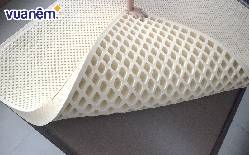Nệm cao su có cấu tạo thế nào