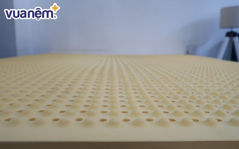 Phân khúc giá của nệm cao su massage rất đa dạng