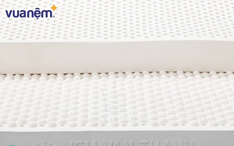 Bề mặt nệm cao su mát xa Vạn Thành