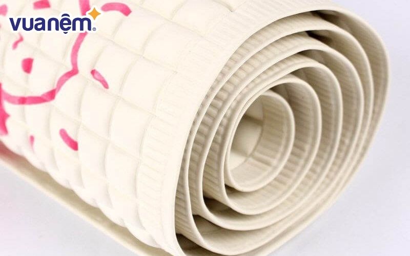 Nệm mát dạng tấm lót