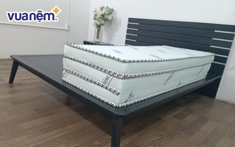 Thiết kế có thể gấp lại của nệm gấp cao su mang tính tiện lợi cao