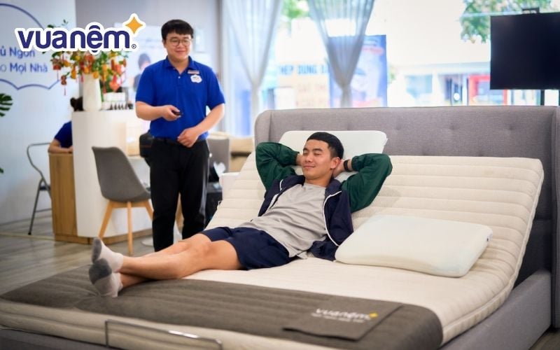 Mua nệm chính hãng với nhiều ưu đãi và chương trình hấp dẫn tại Vua Nệm