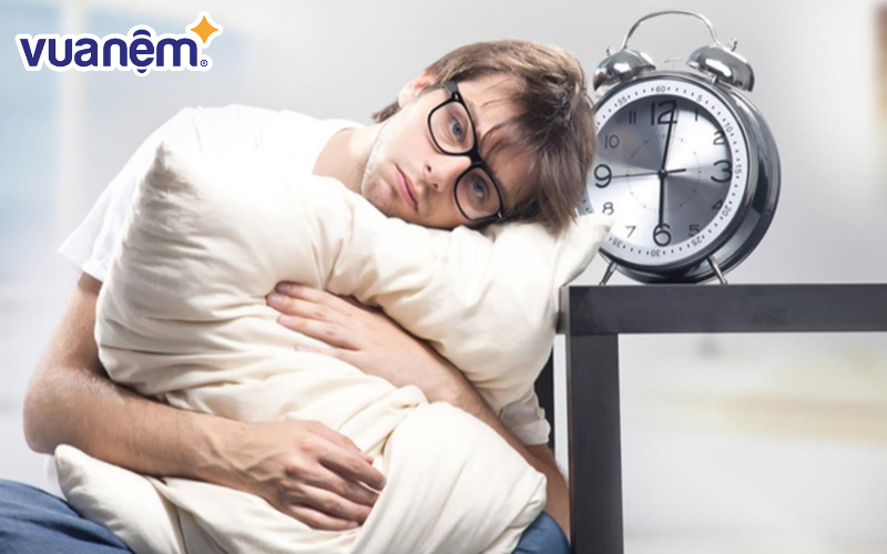 Mất ngủ khiến cơ thể mệt mỏi