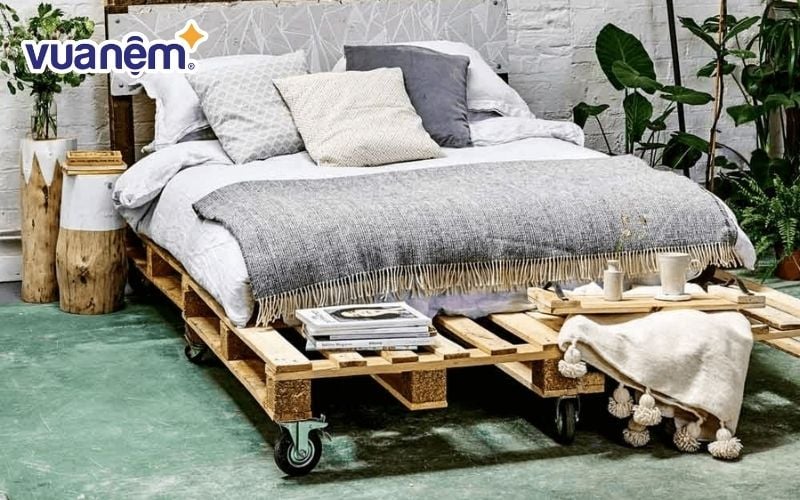 Mẫu giường pallet di động