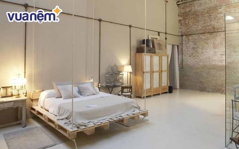 Mẫu giường gỗ pallet kiểu bay