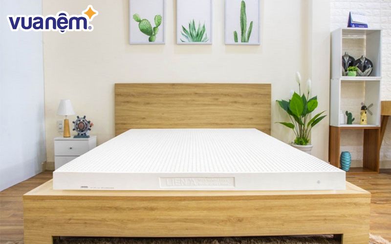 Nệm cao su Liên Á Classic là dòng nệm tiêu chuẩn làm từ 100% cao su thiên nhiên
